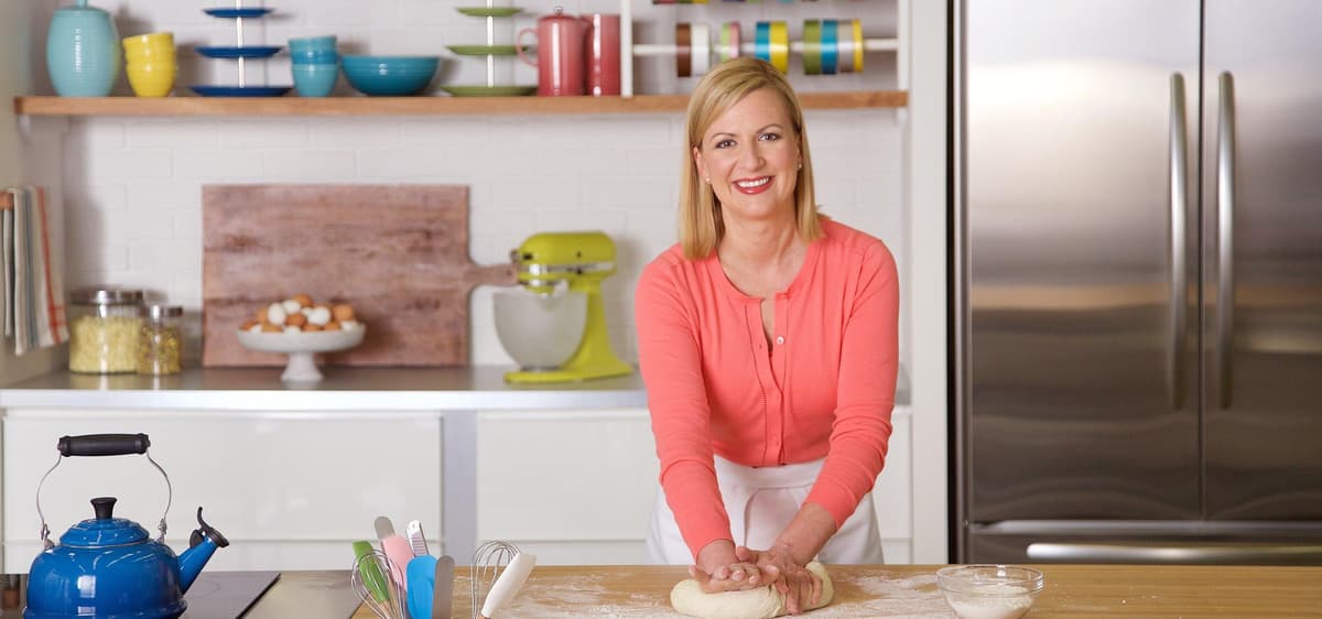 Bake with Anna Olson