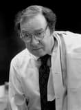 Freddie Jones