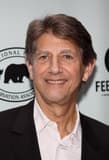 Peter Coyote