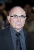 Bob Hoskins