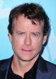 Greg Kinnear