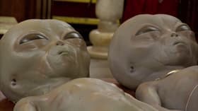 Rolling Stones' Snooker Table/Aliens