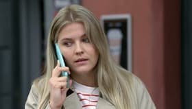 Alicia redet sich vor ihrem ONS um Kopf und Kragen