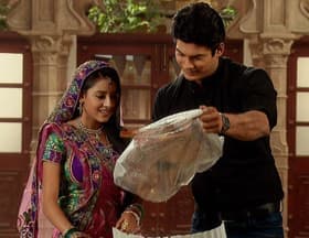 Shiv and anandi go out shopping