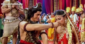 Sati apologises to her father