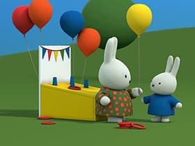Miffy the Waitress