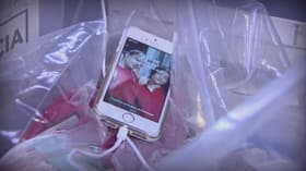 El celular de Karina