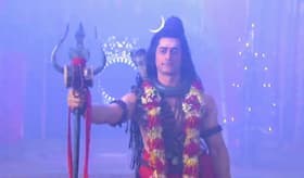 Mahadev appears before Sati