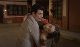 ¡Apareció la señorita Gabriela!