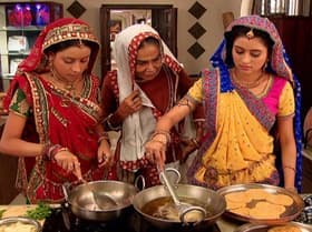 Kalyani Invites Shiv For Dinner