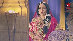 Kaikeyi Waits For Dashrath