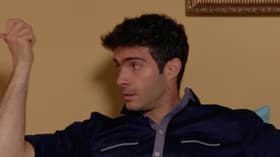 Ezequiel abandona a Carlota en manos de Pedro
