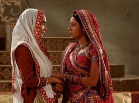 Shiv Enjoys Dinner with Anandi