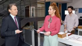 Nina und Tobias glauben, dass W&L Probleme hat