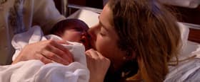 ¡María Elsa dio a luz a una niña!