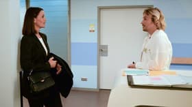 Jenny kann ihre Forschung im Krankenhaus abschließen