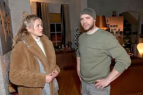 Toni akzeptiert Hilfe, Maren verpasst Termin durch VR