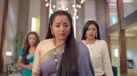 Vedashree Loses Her Cool