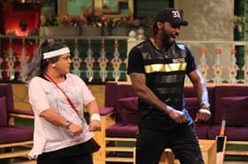 Gayle Storms While Kanika Sings