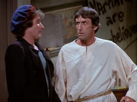 Mork Runs Away